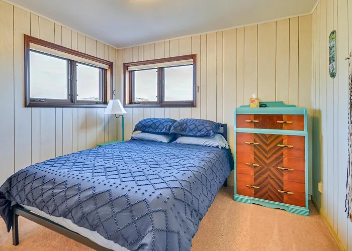 1 Mi To Hot Springs State Park: Rustic Wyoming Gem Holiday home *